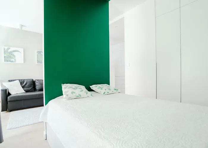 Szálloda Lux Apart Przemyslowa *