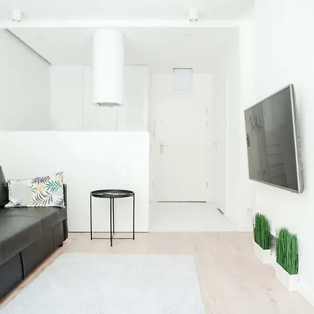 Hotel Lux Apart Przemyslowa *